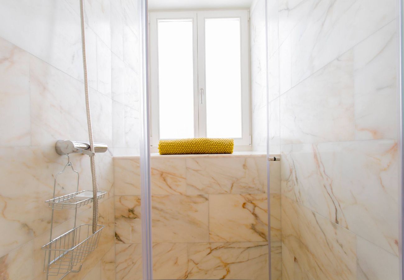 Apartamento em Lisboa - Crucifixo 5C