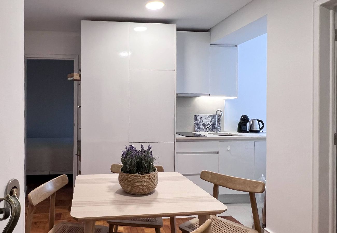 Apartamento em Lisboa - Roma CV