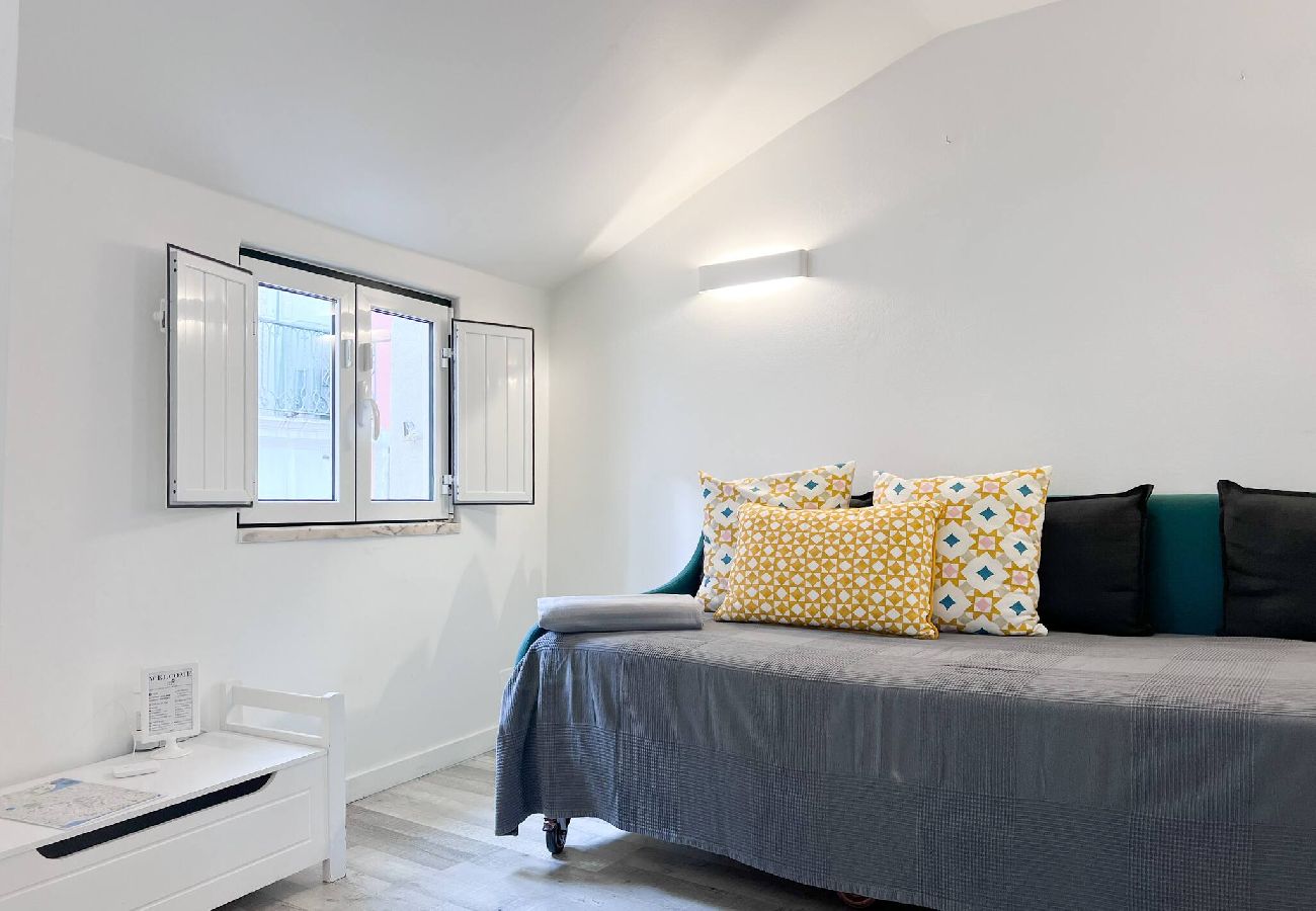 Apartamento em Lisboa - Carmo 3 Esq
