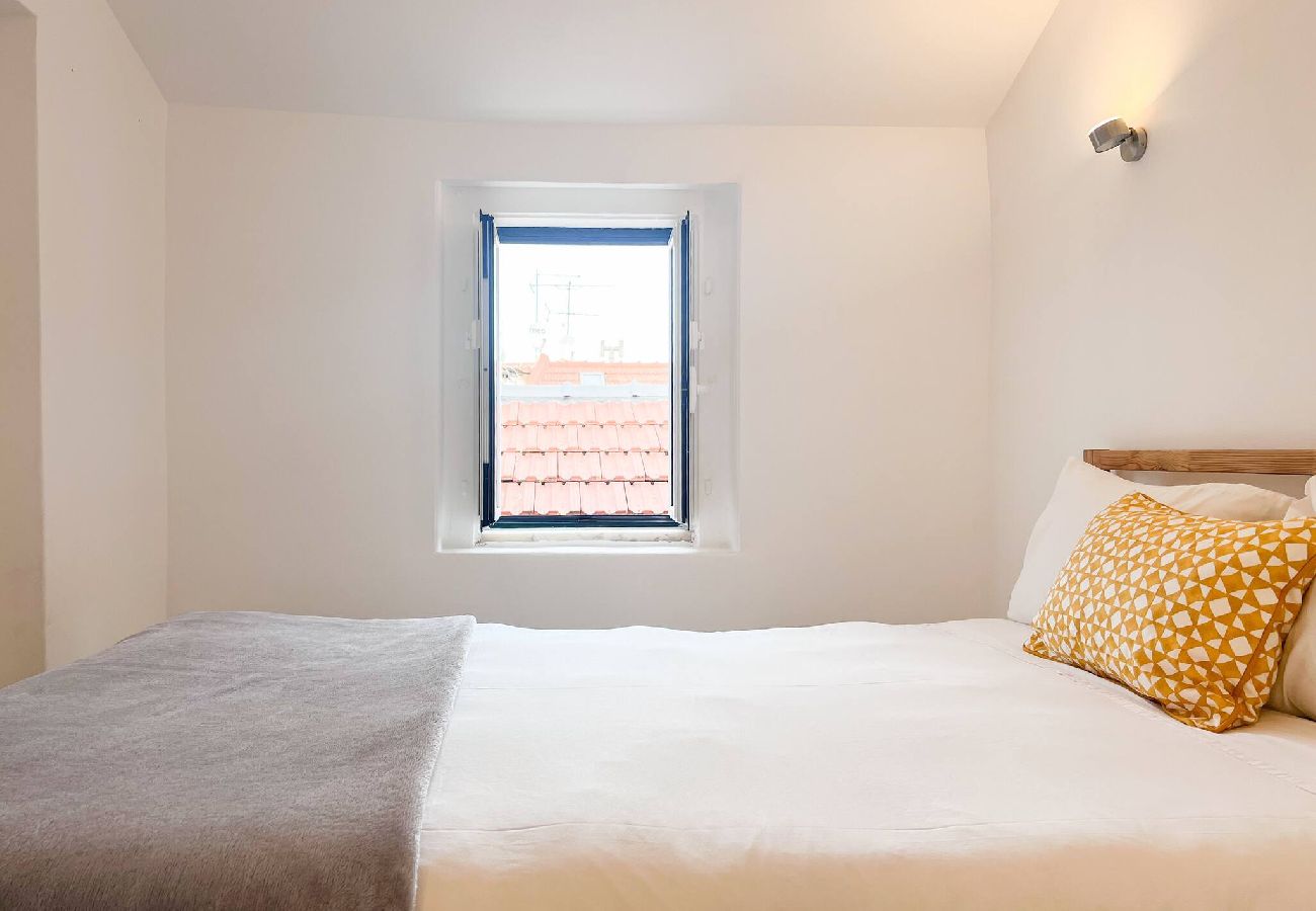 Apartamento em Lisboa - Carmo 3 Esq