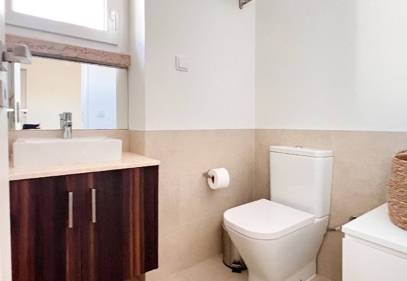 Rent by room in Lisbon - Roma Quarto 6