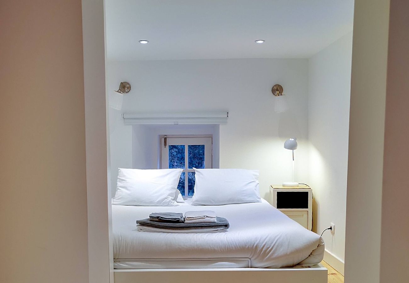 Apartment in Lisbon - Regueira