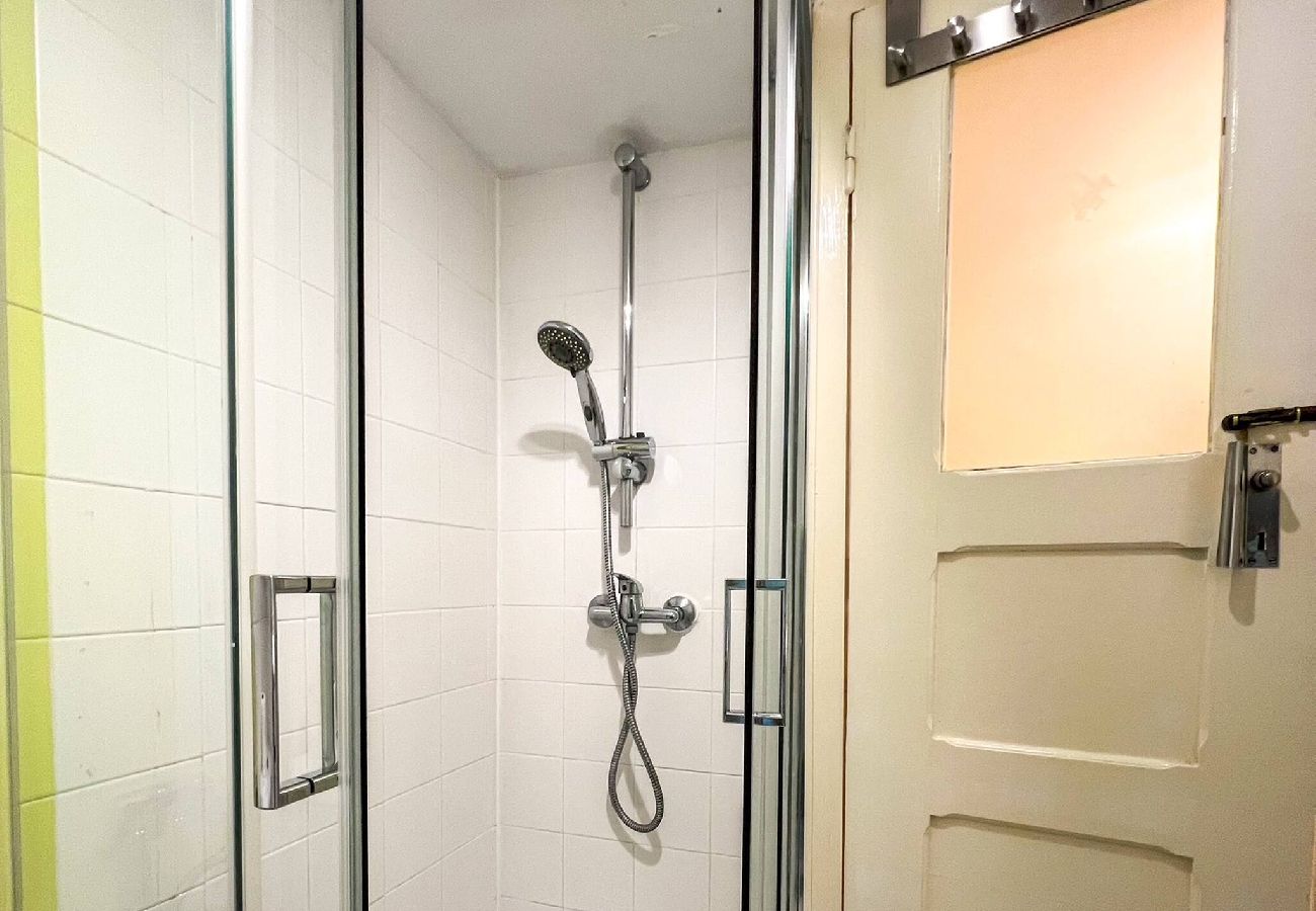 Apartment in Lisbon - Regueira