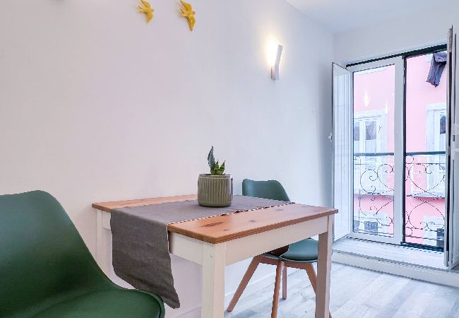 Apartment in Lisboa - Carmo 3 Esq