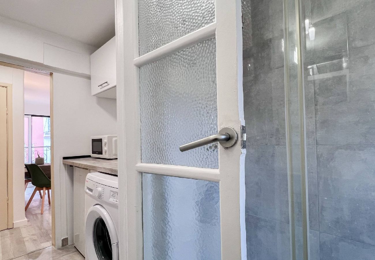 Apartment in Lisbon - Carmo 3 Esq