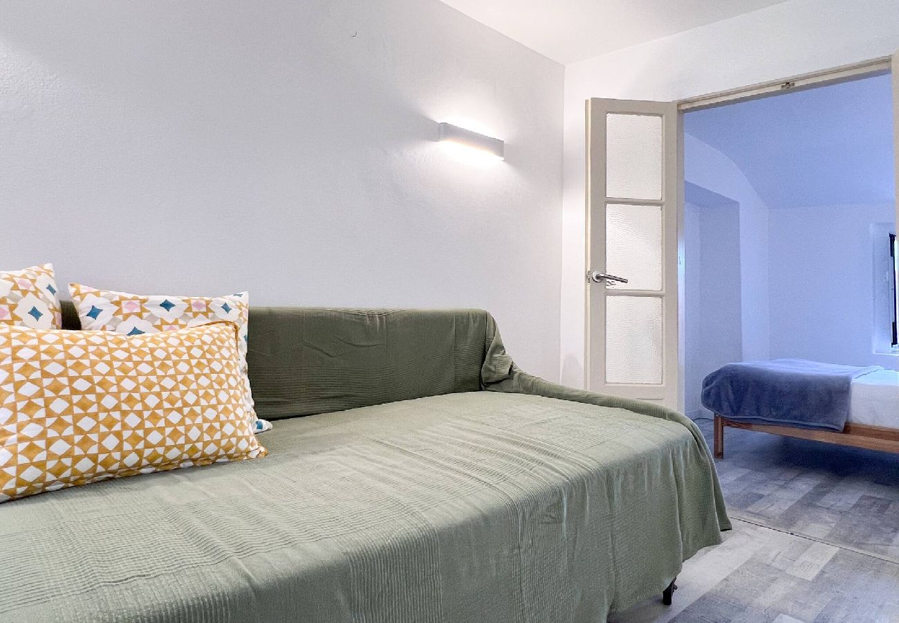 Apartment in Lisbon - Carmo 3 Esq